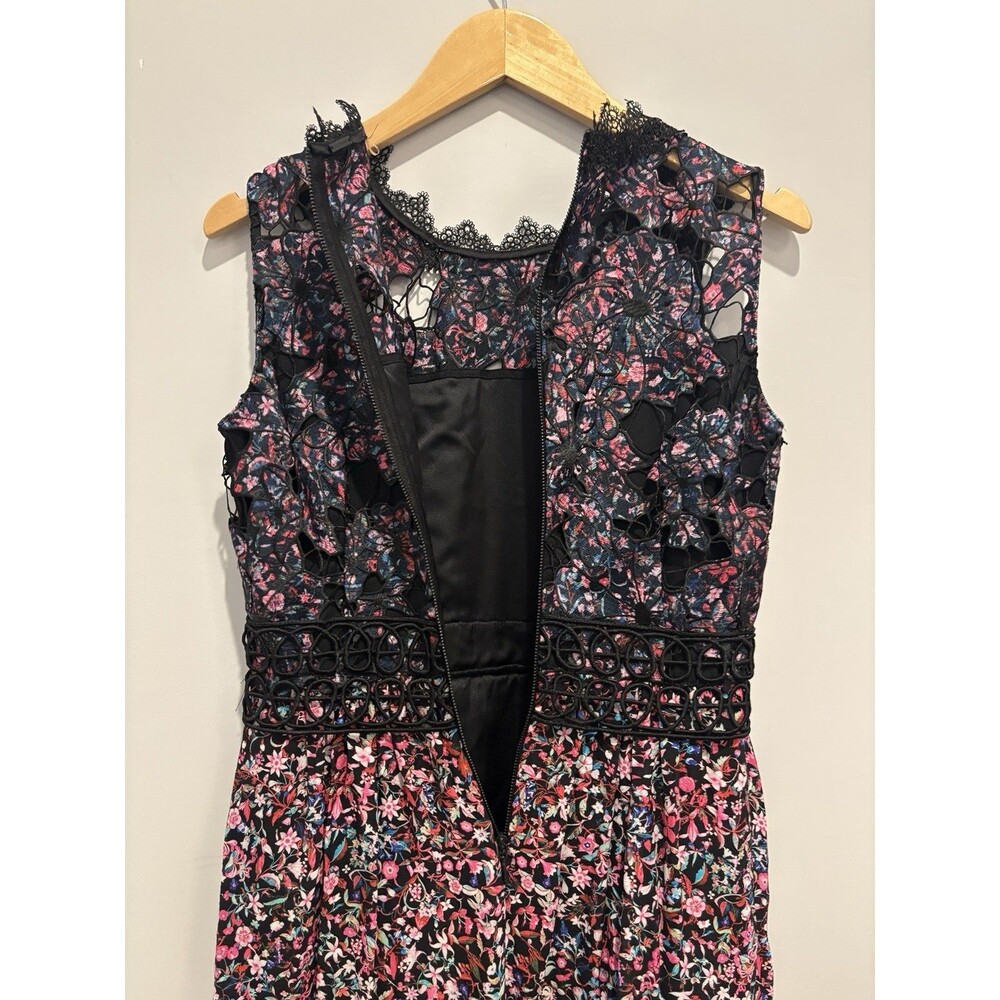 ELIE TAHARI $498 Floral Embroidered Lined Sheath Dress Size 4 Pink/black EUC - Picture 9 of 9